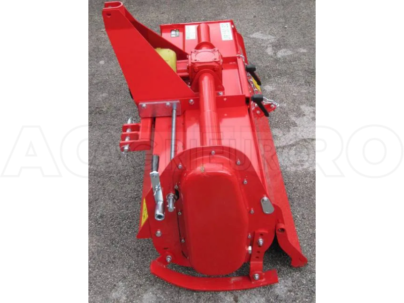 Fraise rotative à tracteur série medium avec déport mécanique Agrieuro UR 132 – Image 3